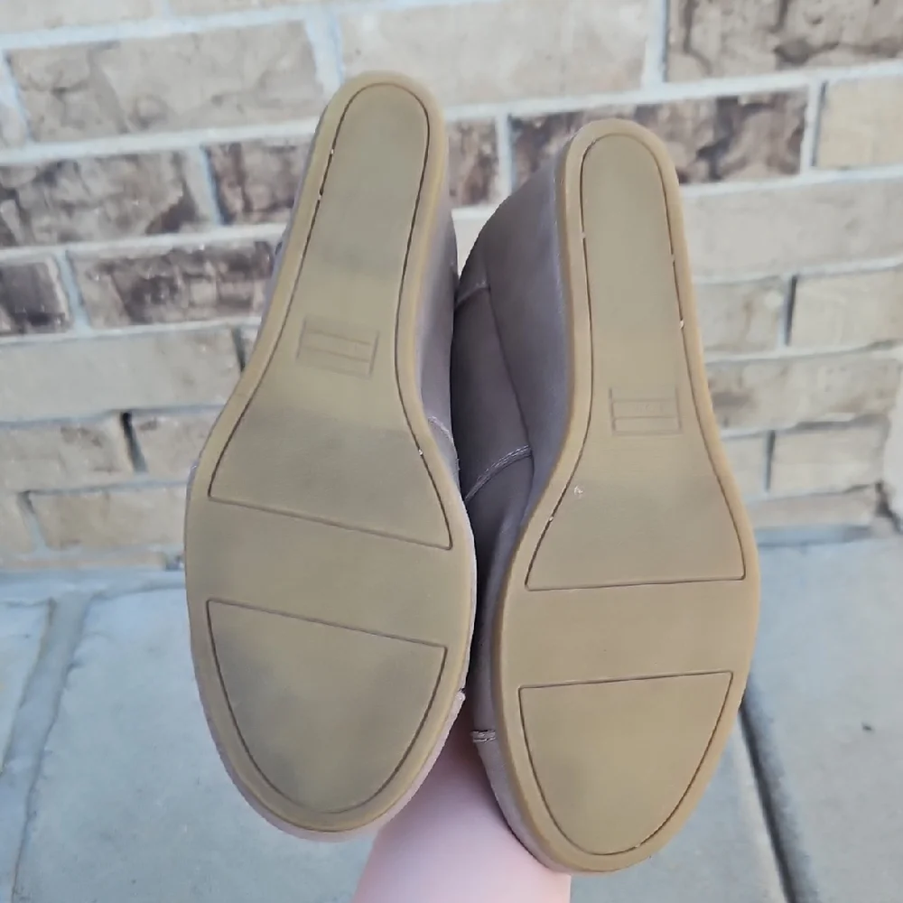 Toms Taupe Lace-Up Wedge Booties